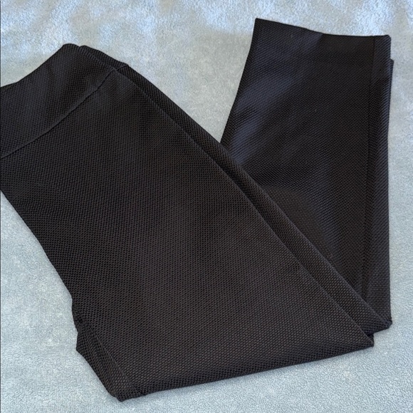 Classic Black Women's Pants - Picture 6 of 6